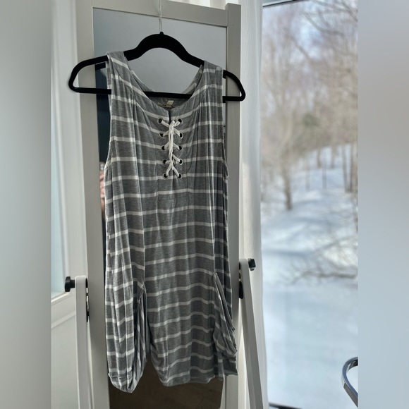 Grey and White Striped Sandiva Dress. - Picture 1 of 3